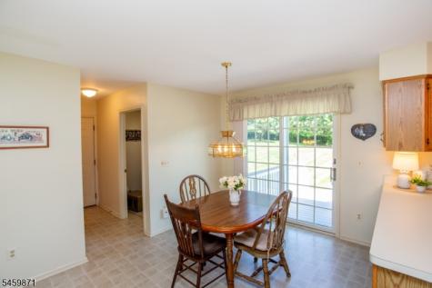 25 Farmhouse Road Alexandria NJ 08848