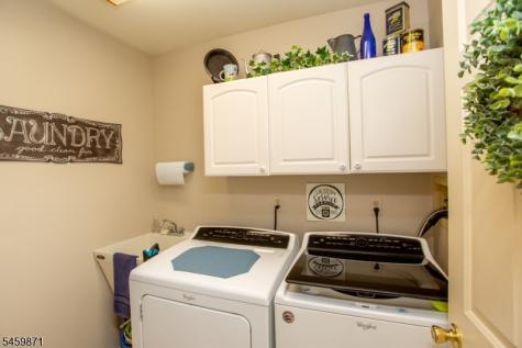 25 Farmhouse Road Alexandria NJ 08848
