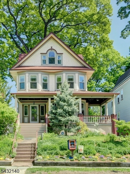 521 Belleville Avenue Glen Ridge Boro NJ 07028
