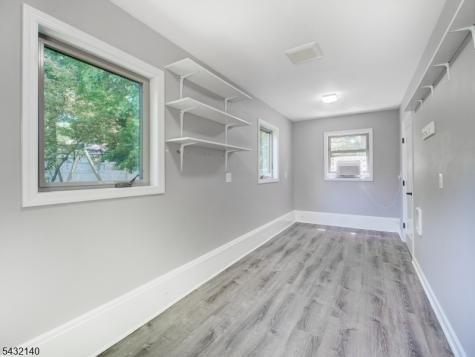 521 Belleville Avenue Glen Ridge Boro NJ 07028