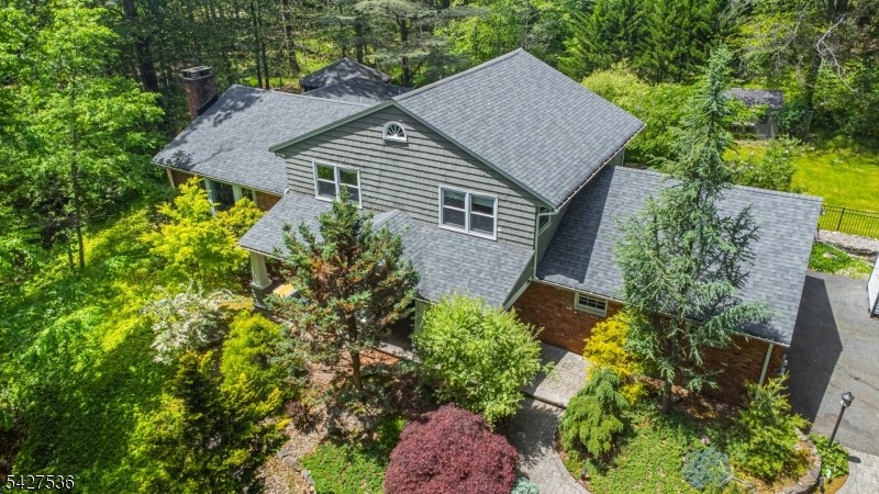 24 Brookvale Road Kinnelon NJ 07405