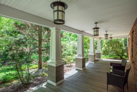 24 Brookvale Road Kinnelon NJ 07405