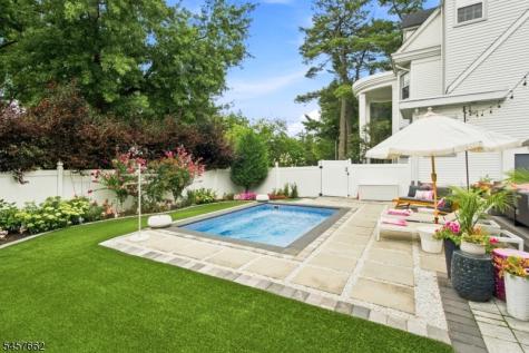 354 Highland Avenue City Of Orange NJ 07050