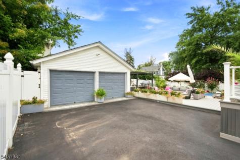 354 Highland Avenue City Of Orange NJ 07050