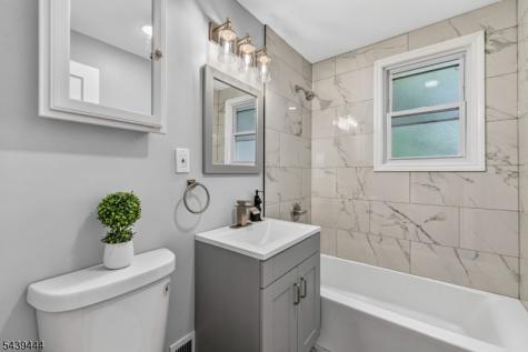1380 Hamilton Street Elizabeth NJ 07208