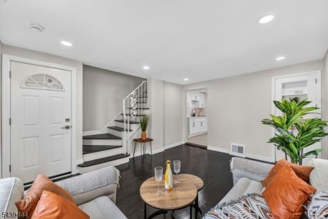 1380 Hamilton Street Elizabeth NJ 07208