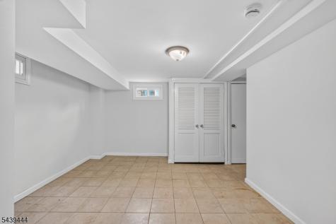 1380 Hamilton Street Elizabeth NJ 07208