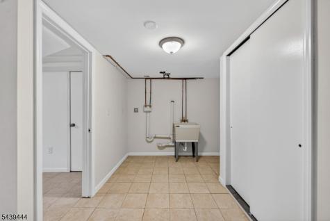 1380 Hamilton Street Elizabeth NJ 07208