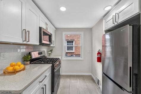 1380 Hamilton Street Elizabeth NJ 07208