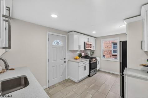 1380 Hamilton Street Elizabeth NJ 07208