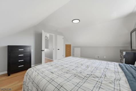 240 Crawford Place Elizabeth NJ 07208