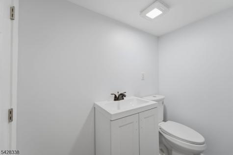 240 Crawford Place Elizabeth NJ 07208