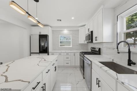 240 Crawford Place Elizabeth NJ 07208