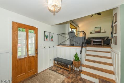 6 Honeyman Drive Roxbury NJ 07876