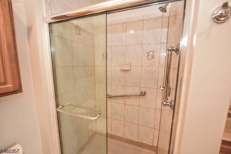 19 Dogwood Drive Newton NJ 07860