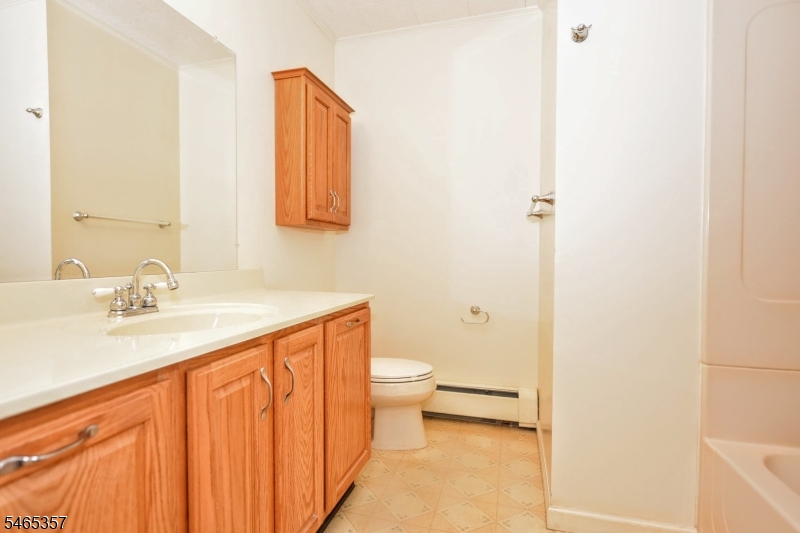 19 Dogwood Drive Newton NJ 07860
