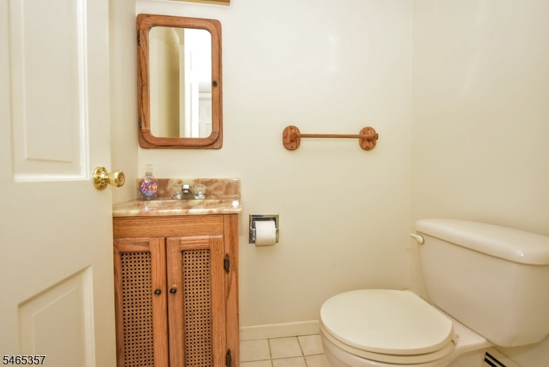 19 Dogwood Drive Newton NJ 07860