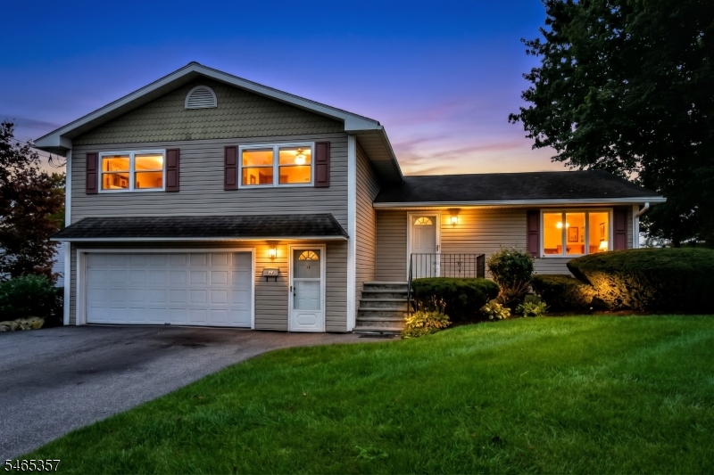 19 Dogwood Drive Newton NJ 07860