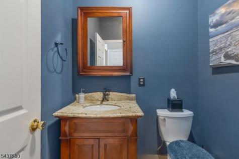 6 Varnon Court Hillsborough NJ 08844