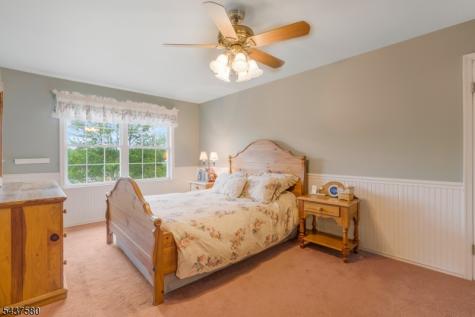 6 Varnon Court Hillsborough NJ 08844