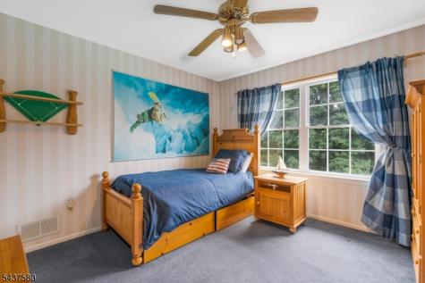 6 Varnon Court Hillsborough NJ 08844