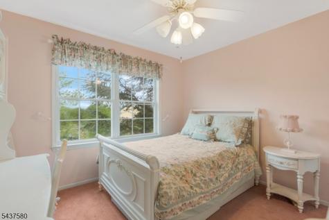 6 Varnon Court Hillsborough NJ 08844