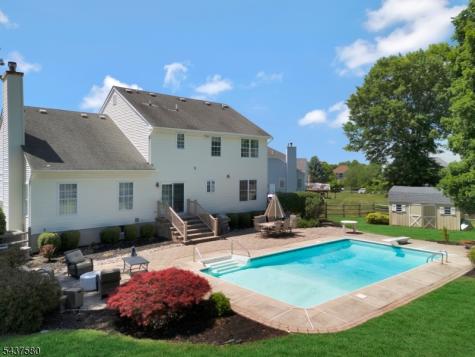 6 Varnon Court Hillsborough NJ 08844