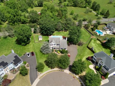 6 Varnon Court Hillsborough NJ 08844