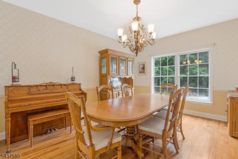 6 Varnon Court Hillsborough NJ 08844