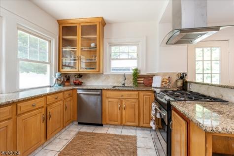 61 Luddington Road West Orange NJ 07052