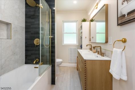 61 Luddington Road West Orange NJ 07052