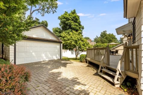 61 Luddington Road West Orange NJ 07052