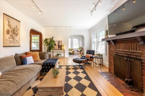 61 Luddington Road West Orange NJ 07052