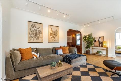 61 Luddington Road West Orange NJ 07052