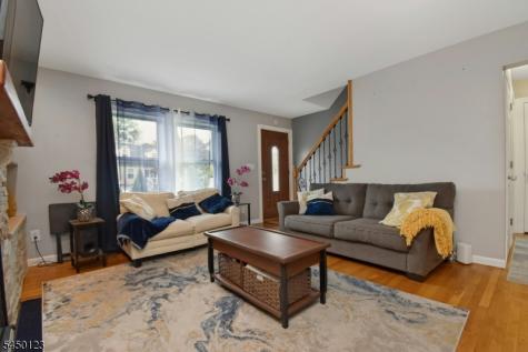 631 Concord Circle Ewing NJ 08618
