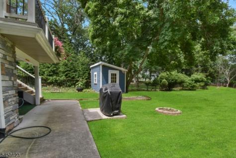 631 Concord Circle Ewing NJ 08618