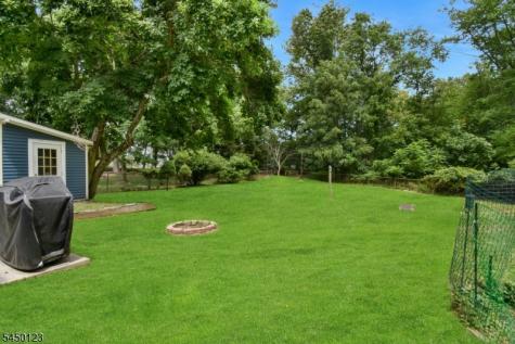 631 Concord Circle Ewing NJ 08618