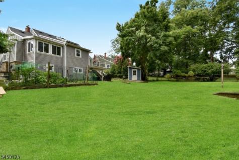 631 Concord Circle Ewing NJ 08618