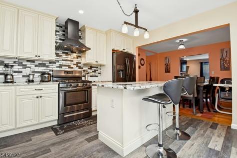 631 Concord Circle Ewing NJ 08618