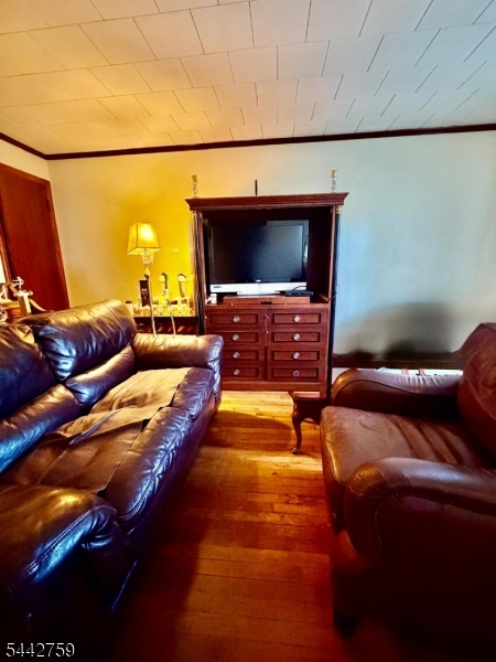 624 Chandler Avenue Roselle NJ 07203