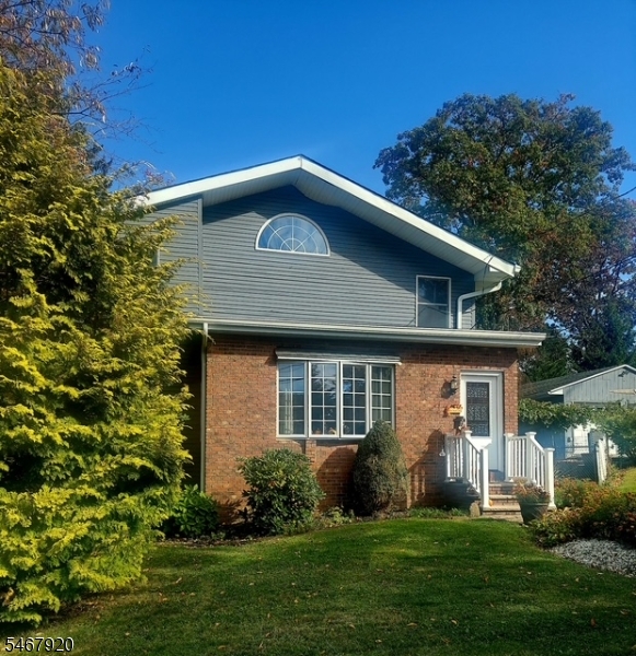 39 Hillside Avenue Jefferson NJ 07460