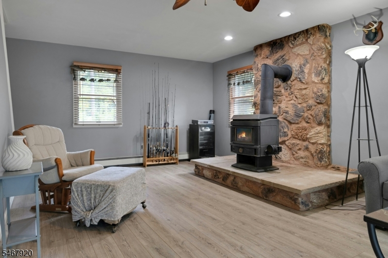 39 Hillside Avenue Jefferson NJ 07460