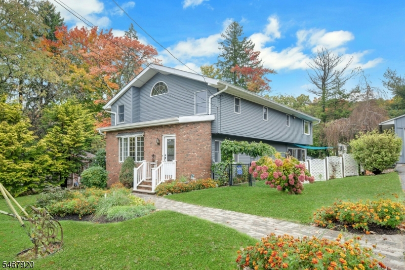 39 Hillside Avenue Jefferson NJ 07460
