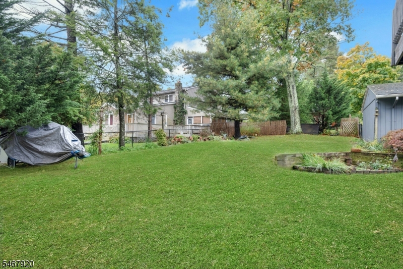 39 Hillside Avenue Jefferson NJ 07460
