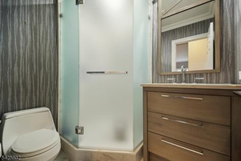 50 Sequoia Drive Watchung NJ 07069