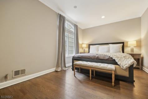 50 Sequoia Drive Watchung NJ 07069