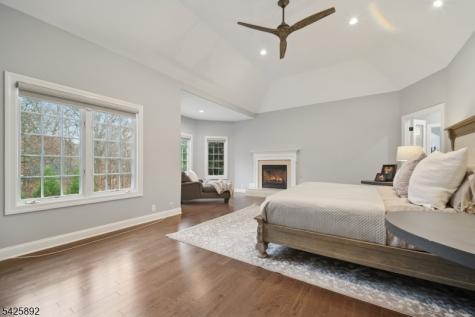 50 Sequoia Drive Watchung NJ 07069