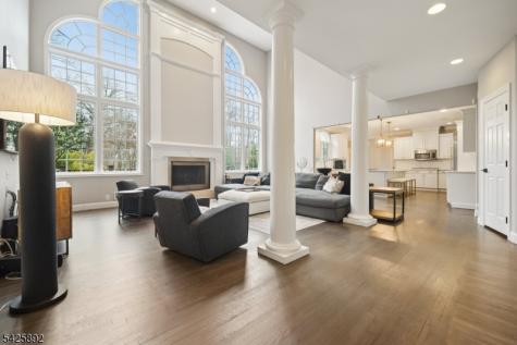 50 Sequoia Drive Watchung NJ 07069
