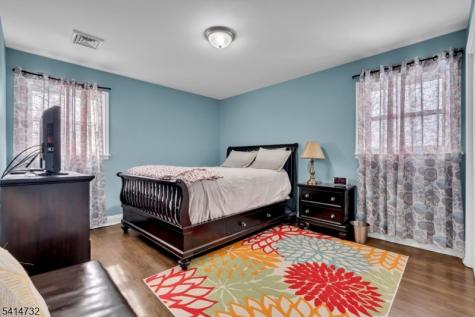 4 Korwel Court West Orange NJ 07052