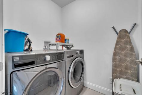 4 Korwel Court West Orange NJ 07052